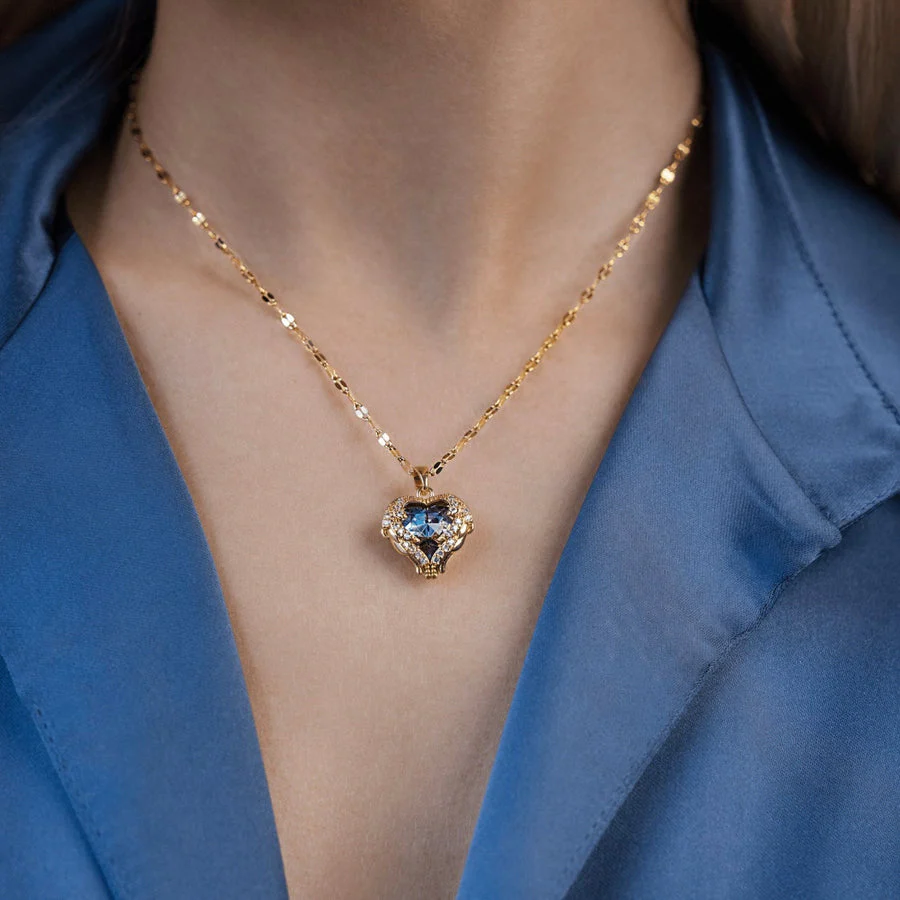 Heavenly Love Crystal Heart Necklace - Image 4
